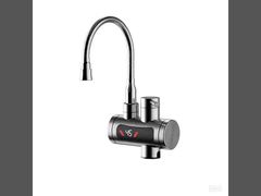 Vòi nước nóng tức thì có màn hình hiển thị nhiệt độ LED